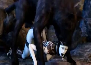 سيدة تصرخ بجلد غريب تتعرض للضرب من قبل مخلوق أغرب